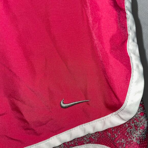Nike Pink Athletic Shorts Size Medium - Picture 4 of 4